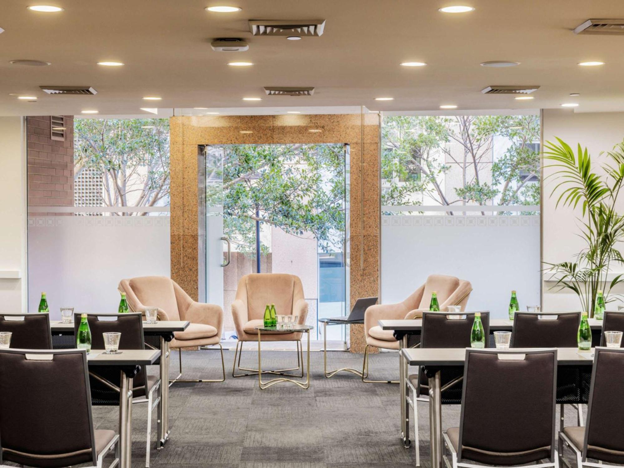 The Sebel Quay West Suites Sydney Sidney Exterior foto Meeting room