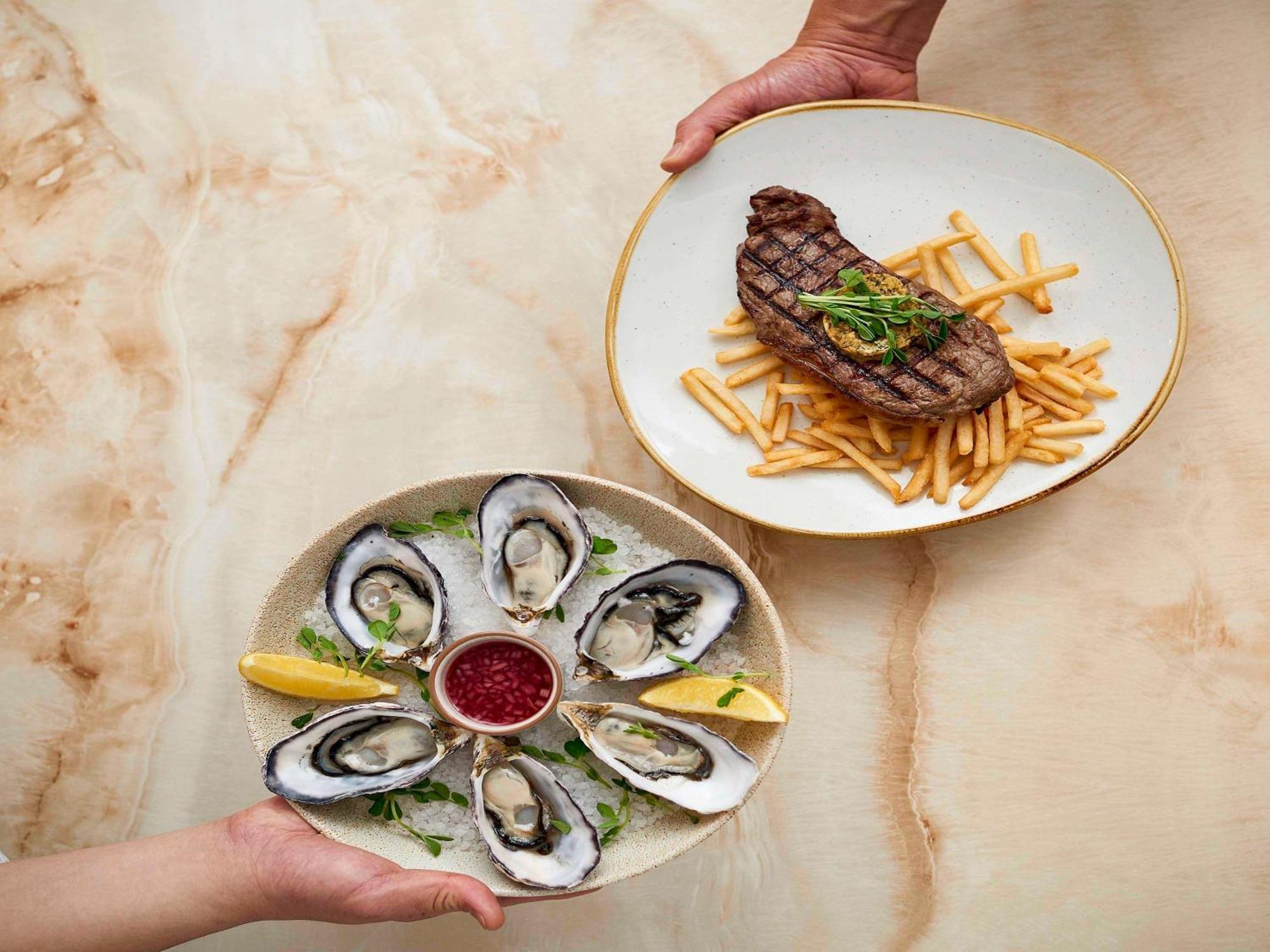 The Sebel Quay West Suites Sydney Sidney Exterior foto Oysters and steak